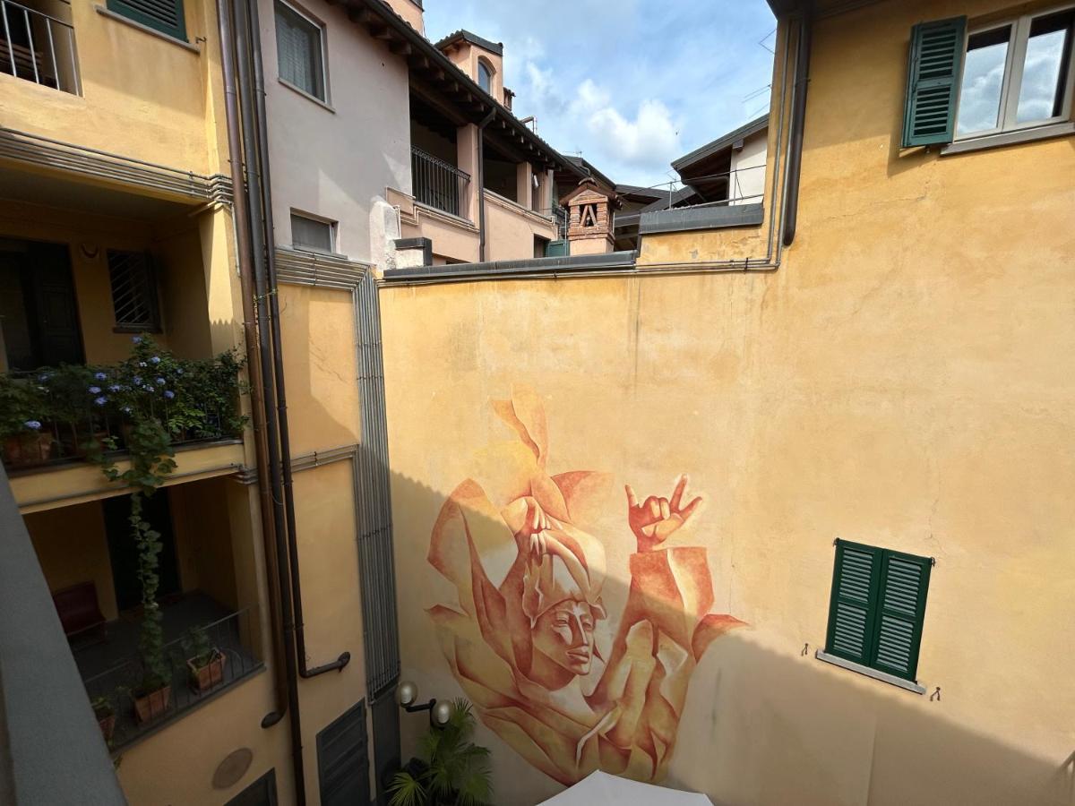 Ferienwohnung Civico 13 - Immobili E Soluzioni Rent Bergamo Exterior foto